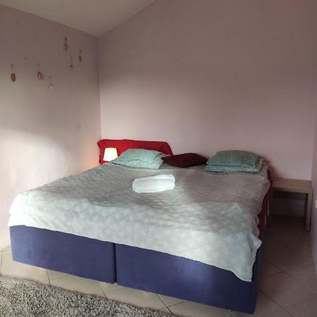 Popularna Guest Home Warsaw Ngoại thất bức ảnh