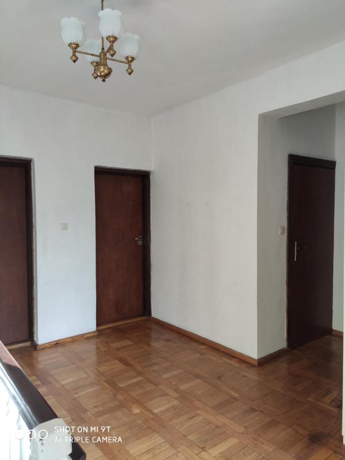 Popularna Guest Home Warsaw Ngoại thất bức ảnh